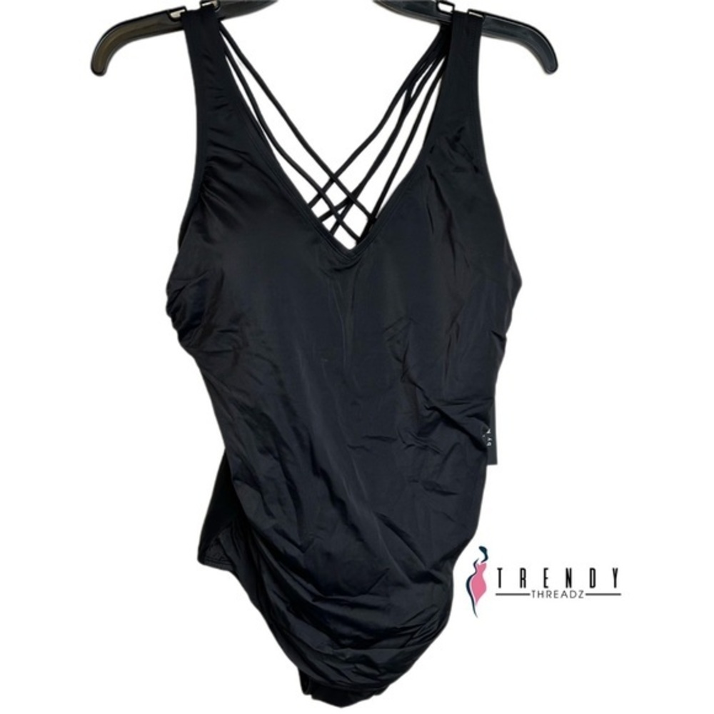 NWT Womens Plus One Piece Slimming Control Black Swimsuit